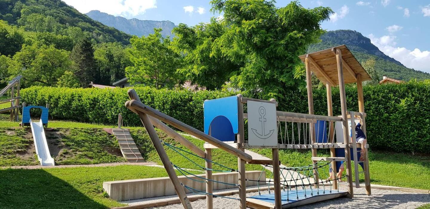 Gite Fabuleux, Jardin, Terrasse, Parking Saint-Vincent-de-Mercuze Экстерьер фото